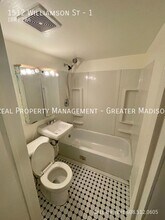 1512 Williamson St in Madison, WI - Building Photo - Building Photo