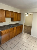 555a E Central Ave in Phillipsburg, NJ - Building Photo