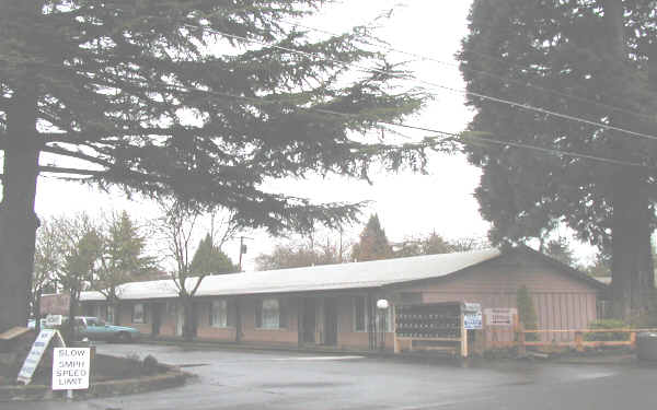 Cedar Place Apartments in Hillsboro, OR - Building Photo