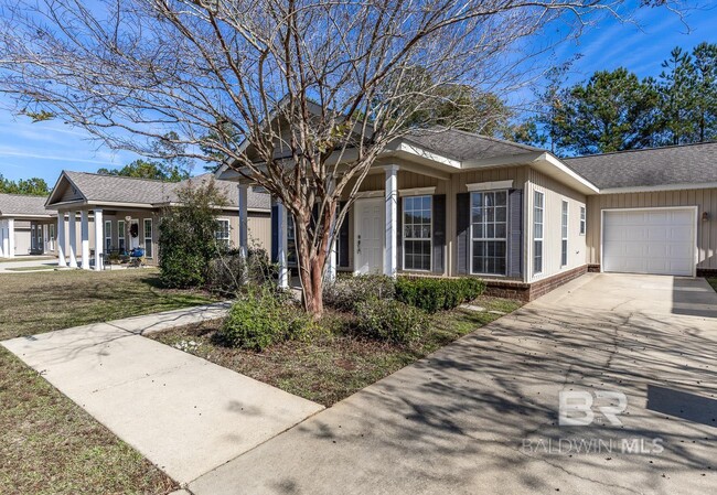 33740 Stables Dr E in Spanish Fort, AL - Foto de edificio - Building Photo