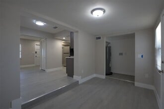 810 W Anderson St in Orlando, FL - Building Photo - Building Photo