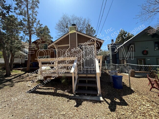 property at 672 Highland Ln