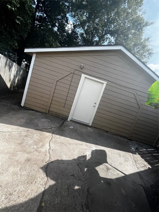 1407 Lamesa Ave in Pasadena, TX - Building Photo