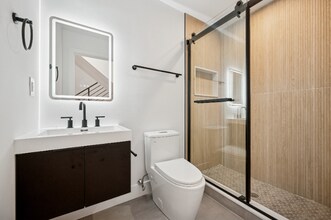 1653 N 6th St-Unit -C201 in Philadelphia, PA - Building Photo - Building Photo