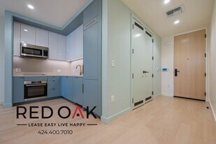 6401 Wilshire Blvd in Los Angeles, CA - Building Photo