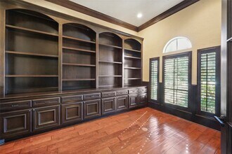 30 N Palmiera Cir in Spring, TX - Building Photo - Building Photo