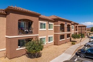 Deer Valley Gardens in Sun City West, AZ - Building Photo