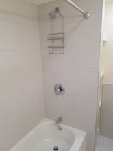 28 Bowe Ave, Unit 28 Bowe in Stratford, CT - Building Photo - Building Photo
