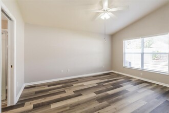 10126 Somersby Dr in Riverview, FL - Building Photo - Building Photo