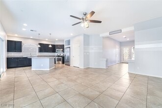 5793 Rolling Dale Ave in Las Vegas, NV - Building Photo - Building Photo