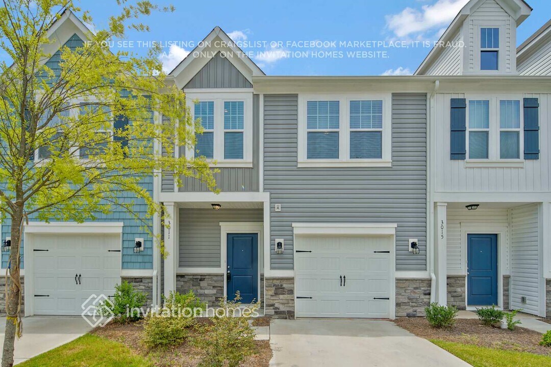 3011 Ayana Dr in Charlotte, NC - Building Photo