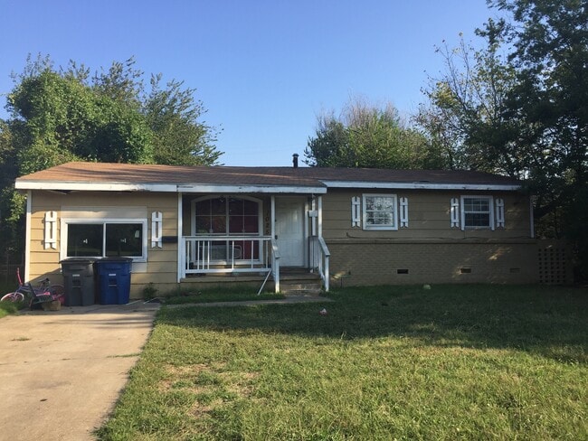 property at 1025 E 52nd St N