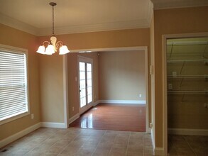 5818 Rhyne Cove Ln in Knoxville, TN - Building Photo - Building Photo