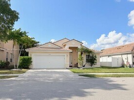 1520 SW 193rd Ave in Pembroke Pines, FL - Building Photo