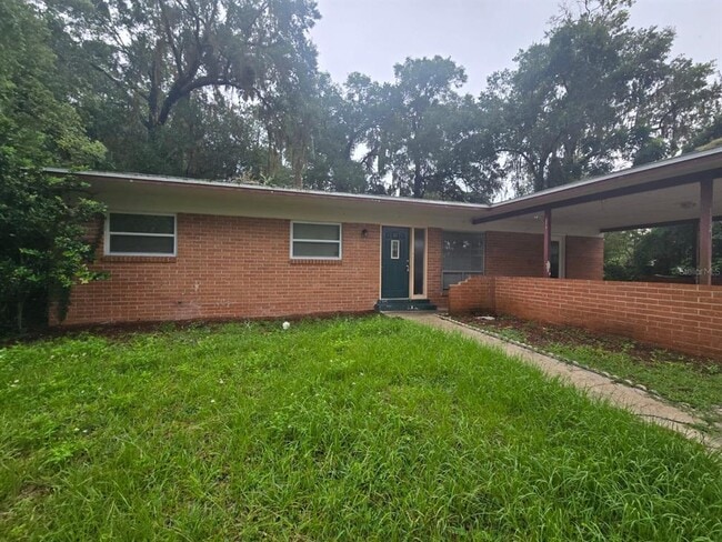 property at 1121 NE 13th Ave
