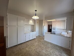 381 St Andrews Ln in Half Moon Bay, CA - Building Photo - Building Photo