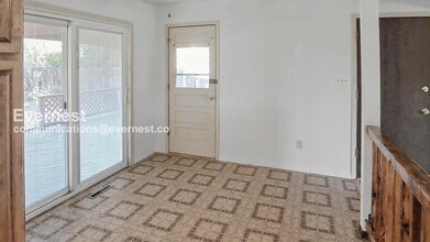 2115 Diana Dr in Loveland, CO - Building Photo - Building Photo