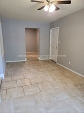 1028 Chitwood St in Alma, AR - Foto de edificio - Building Photo