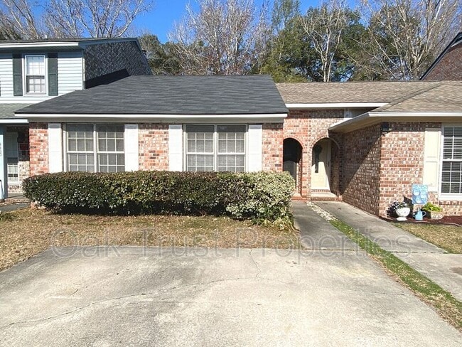 4428 N Shirley Dr