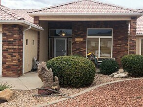 3695 Rachel Dr in Santa Clara, UT - Building Photo - Building Photo