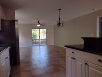 357 Apple Dr photo'