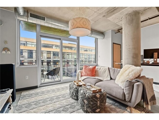 730 N 4th St in Minneapolis, MN - Building Photo - Building Photo