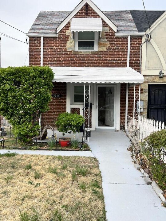 3948 Blaine St NE in Washington, DC - Building Photo