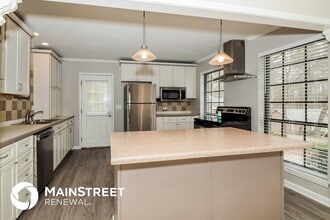 4504 Oxford Rd, Unit Frankford-206 in Birmingham, AL - Foto de edificio - Building Photo