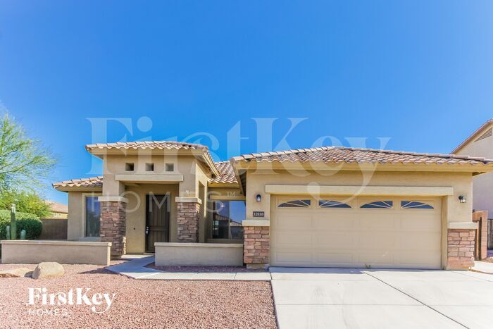 12010 W Baker Ave in Avondale, AZ - Building Photo