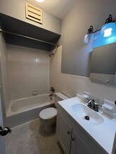 576 Warburton Ave in Hastings On Hudson, NY - Building Photo - Building Photo