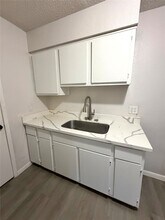 1614 Vauthier St in La Marque, TX - Foto de edificio - Building Photo