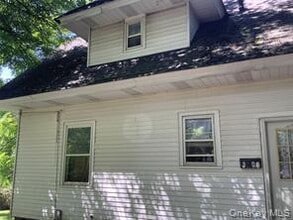326 N Main St in Monroe, NY - Building Photo - Building Photo