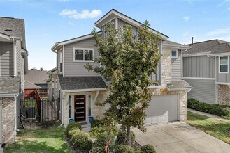 7104 Kane St in Austin, TX - Building Photo - Building Photo