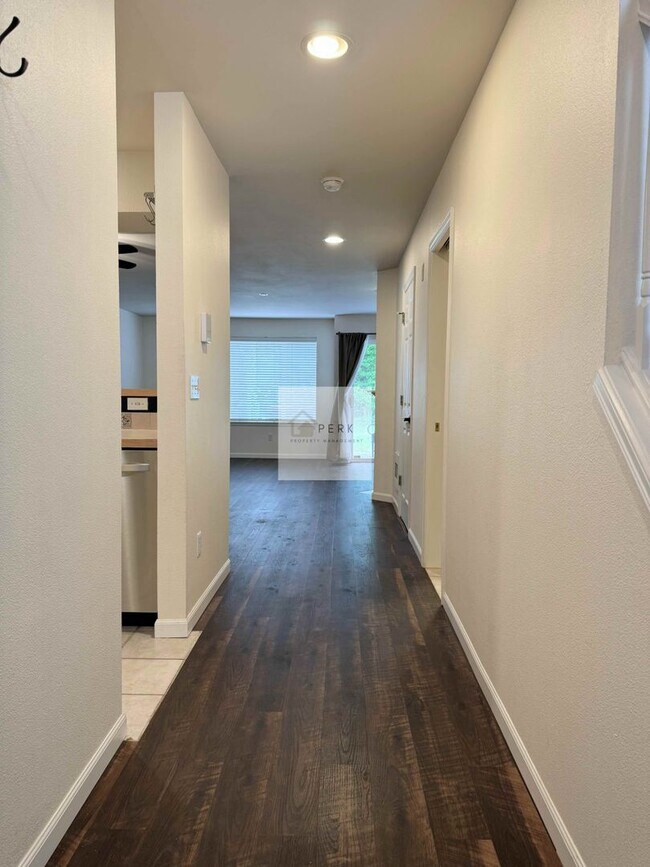 2300 Jefferson Ave NE-Unit -2300 Renton G129 in Renton, WA - Building Photo - Building Photo