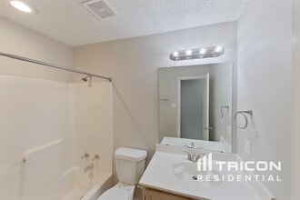 4229 Estes Park Cir in Haltom City, TX - Building Photo - Building Photo