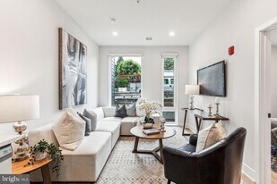 6910 Ridge Ave, Unit 206 in Philadelphia, PA - Building Photo