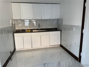 104 Balbach Dr in Cheektowaga, NY - Building Photo - Building Photo