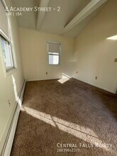 8 Academy St in Dover, NH - Building Photo - Building Photo