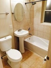 5054 W Altgeld St, Unit 2 in Chicago, IL - Building Photo - Building Photo