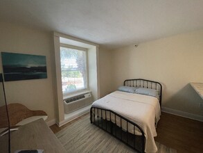 224 E Garden St in Pensacola, FL - Foto de edificio - Building Photo