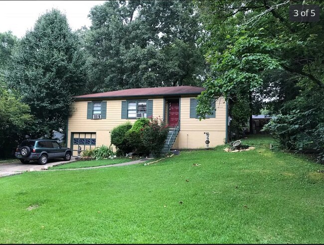 property at 1347 Glenwood St NW