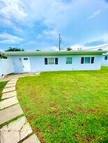 4344 Mars Ave in West Palm Beach, FL - Building Photo