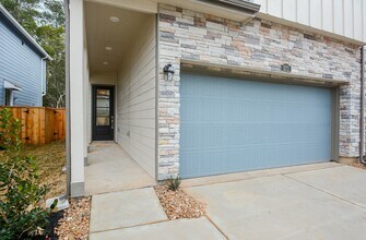 571 Dry Fork Ln in Conroe, TX - Building Photo - Building Photo