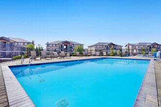 Ruby Vista Apartments in Elko, NV - Foto de edificio - Building Photo