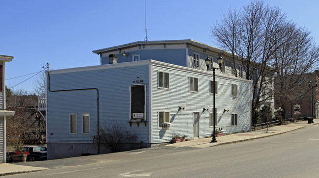 53 Water St in Augusta, ME - Building Photo - Building Photo