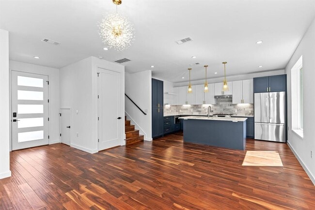property at 7603 Creston Ln