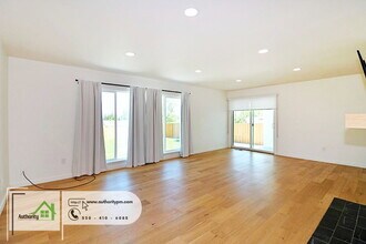 1225 Manzanita Hills Ave in Redding, CA - Building Photo - Building Photo