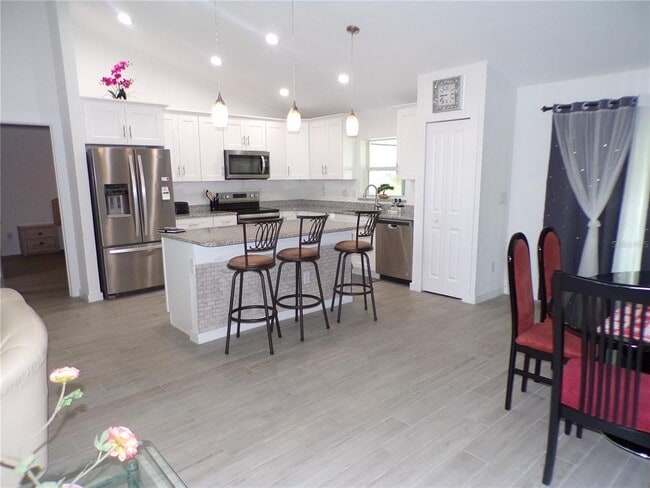 334 Millport St NW in Port Charlotte, FL - Building Photo - Building Photo
