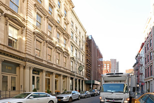 146 Duane St in New York, NY - Building Photo