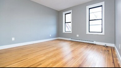 1172 St Marks Ave, Unit 1 in Brooklyn, NY - Foto de edificio - Building Photo